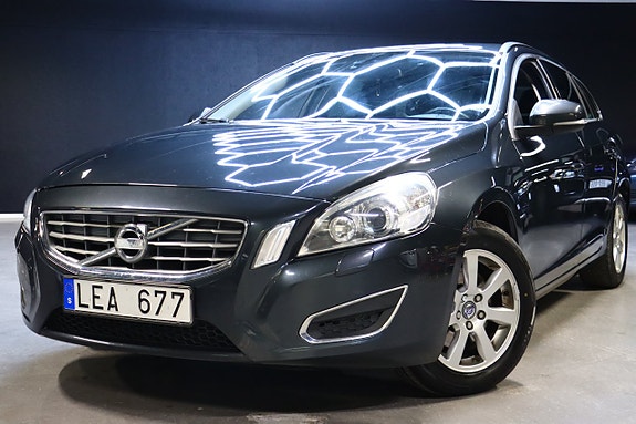 Volvo V60 5 of 5