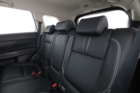 Mitsubishi Outlander 15 of 30