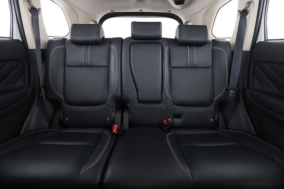 Mitsubishi Outlander 16 of 30