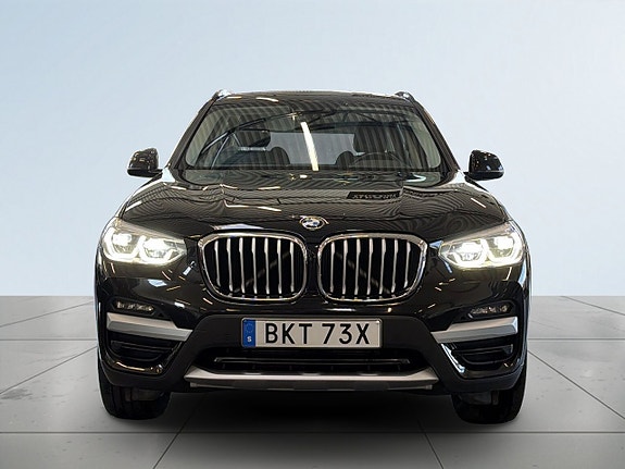 BMW X3 2 of 5