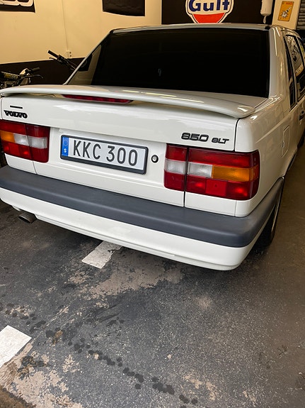 Volvo 850 4 of 13