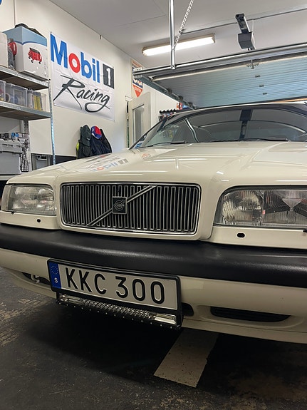 Volvo 850 3 of 13