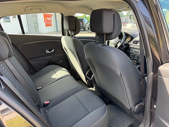 Renault Megane 11 of 14
