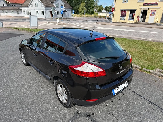 Renault Megane 9 of 14