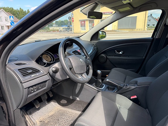 Renault Megane 14 of 14