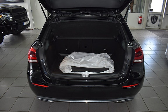 Mercedes-Benz A180 13 of 14