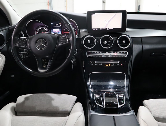 Mercedes-Benz C220 d 12 of 19