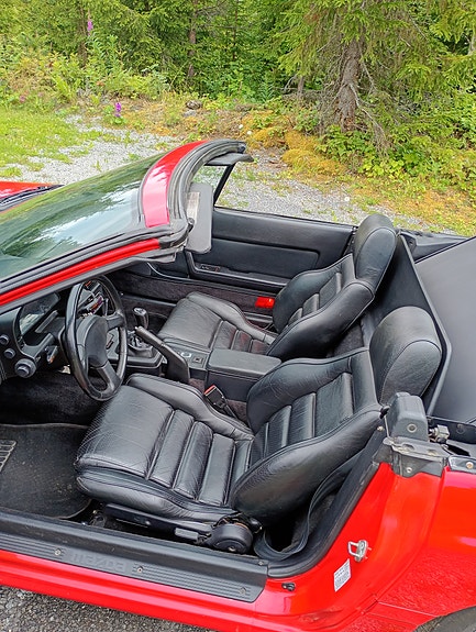 Mazda RX-7 2 of 4