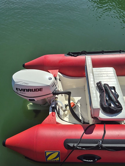 Fin Zodiac PRO med Evinrude E-Tec 40 5 of 12