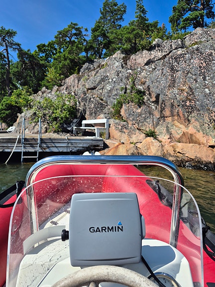 Fin Zodiac PRO med Evinrude E-Tec 40 11 of 12