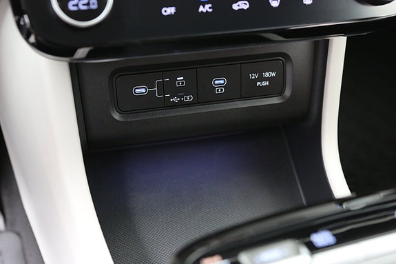 Hyundai Tucson 23 of 27