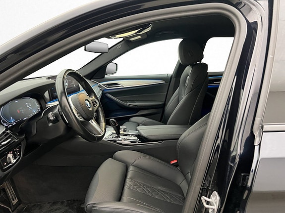 BMW 530e 11 of 30