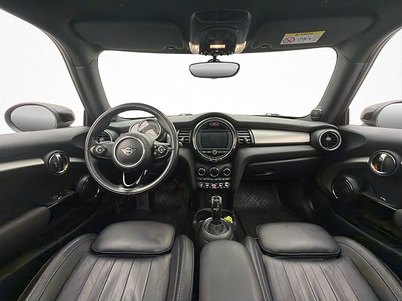 MINI Cooper S 23 of 30