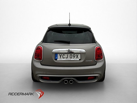 MINI Cooper S 6 of 30