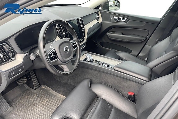 Volvo XC60 16 of 27