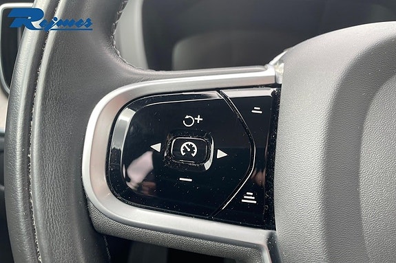 Volvo XC60 20 of 27