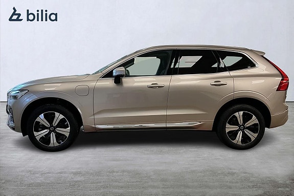 Volvo XC60 3 of 5