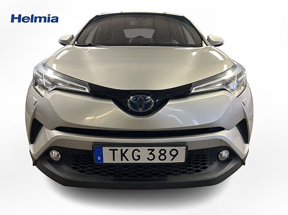 Toyota C-HR 3 of 5