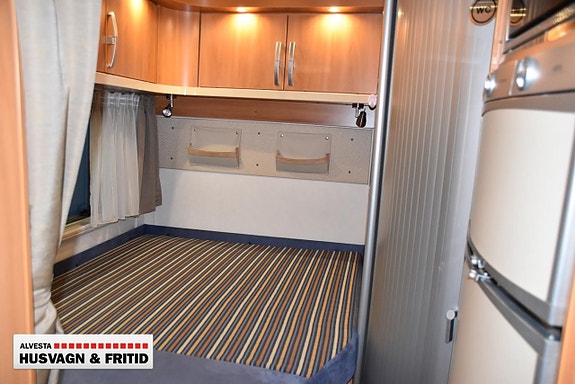 Hymer B 654 CL 9 of 12