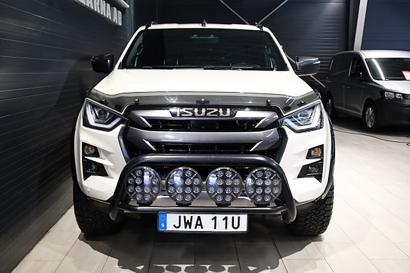 Isuzu D-max 2 of 5