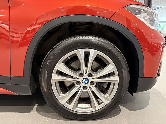 BMW X1 5 of 5