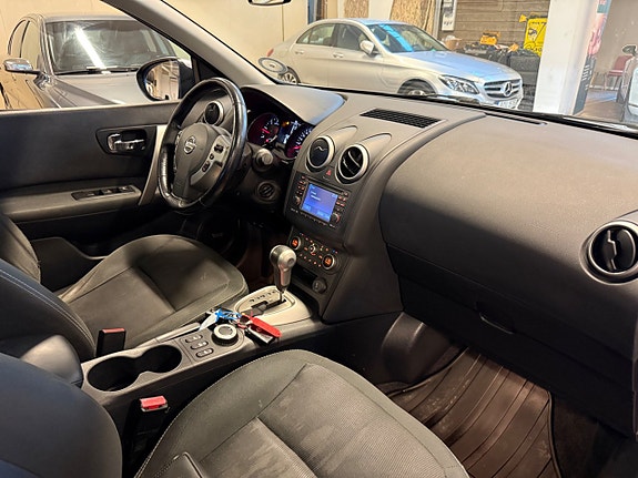 Nissan Qashqai+2 9 of 17