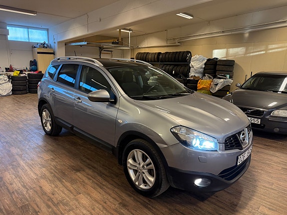 Nissan Qashqai+2 4 of 5
