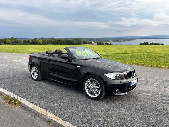 BMW 118d 11 of 13