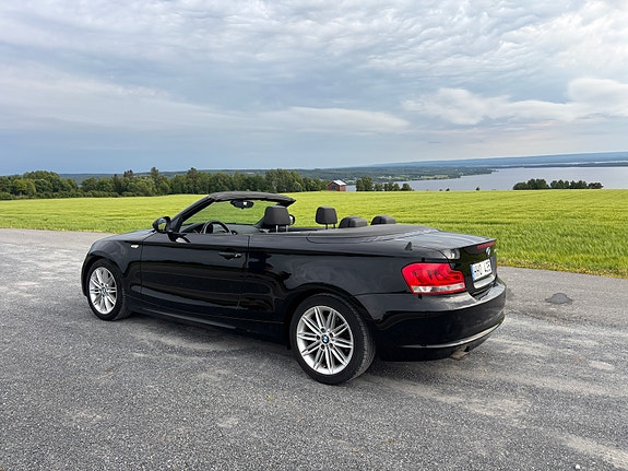 BMW 118d 12 of 13