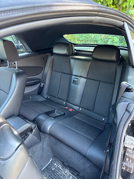 BMW 118d 4 of 13