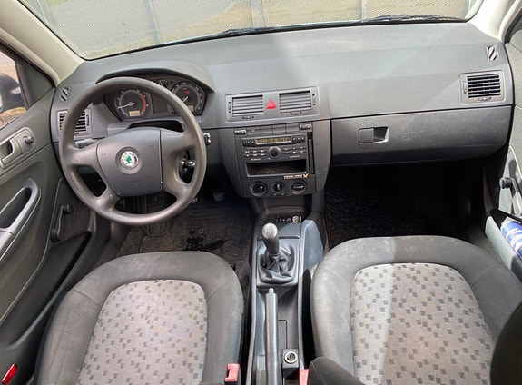 Skoda Fabia 7 of 8