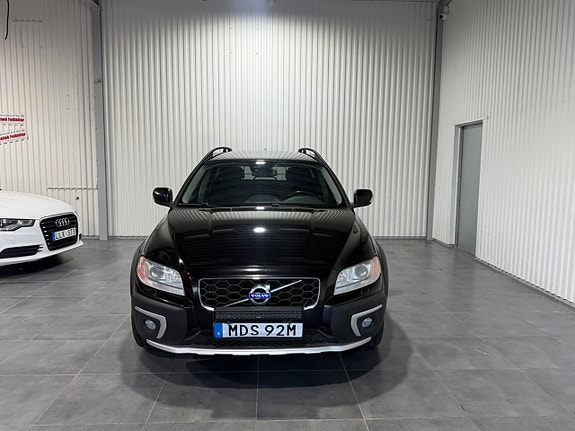 Volvo XC70 3 of 5