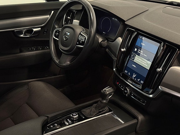 Volvo S90 9 of 17
