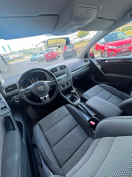 Volkswagen Golf VI 6 of 8