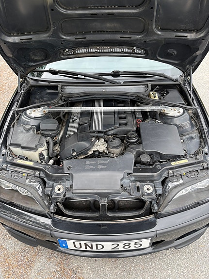 BMW 325i 10 of 10