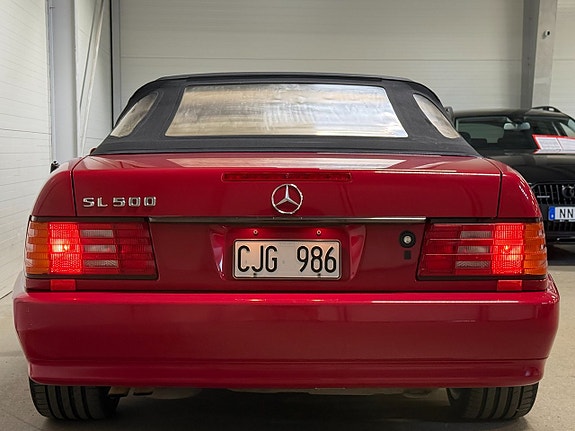 Mercedes-Benz SL500 5 of 21