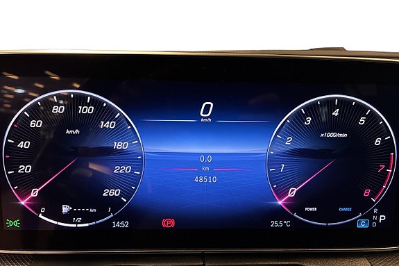 Mercedes-Benz C200 12 of 30