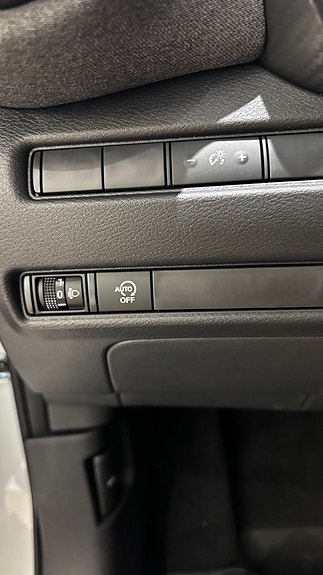Nissan Juke 11 of 19