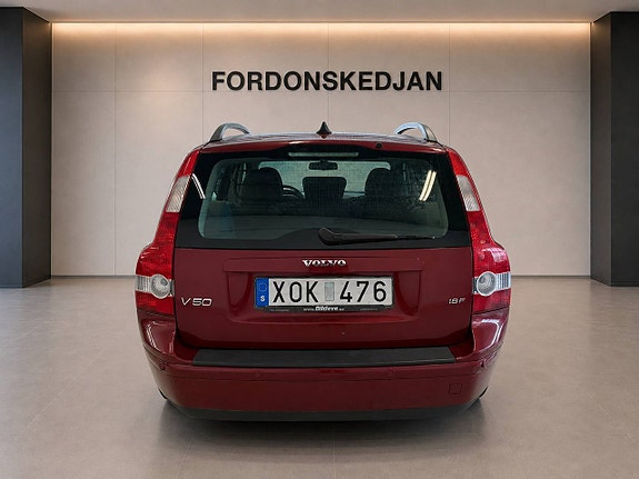 Volvo V50 6 of 15