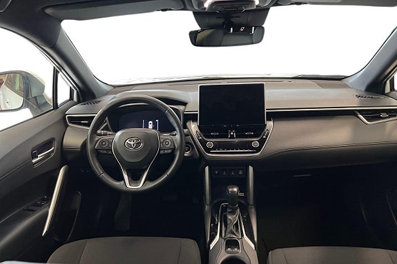 Toyota Corolla Cross 10 of 22