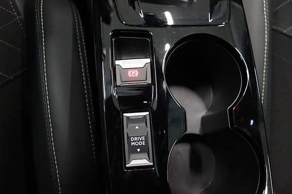 Peugeot e-208 25 of 27