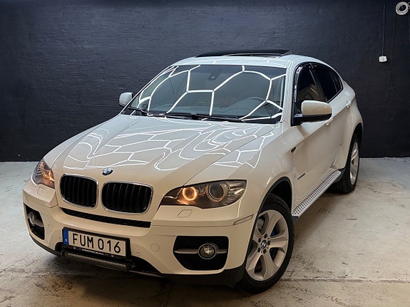 BMW X6 2 of 5