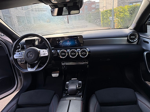 Mercedes-Benz A200 7 of 10
