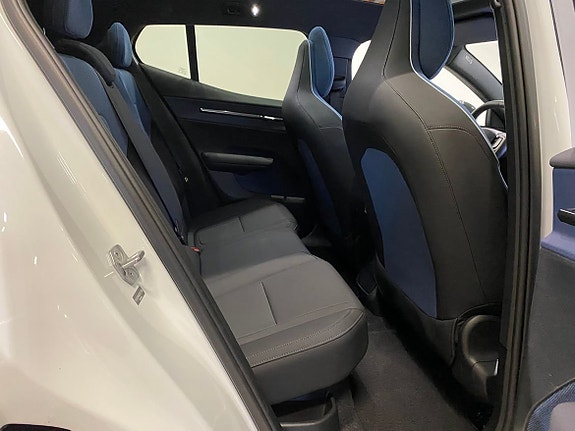 Volvo EX30 5 of 5
