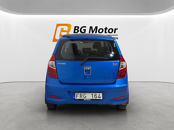 Hyundai i10 5 of 16