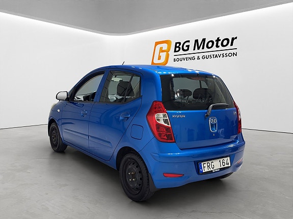 Hyundai i10 6 of 16