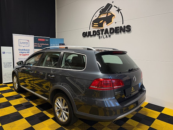 Volkswagen Passat Alltrack 8 of 30