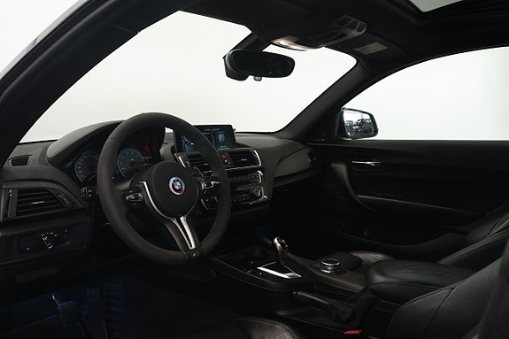 BMW M2 13 of 17