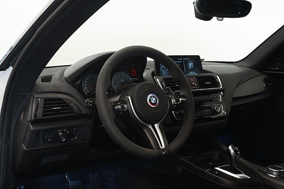 BMW M2 12 of 17