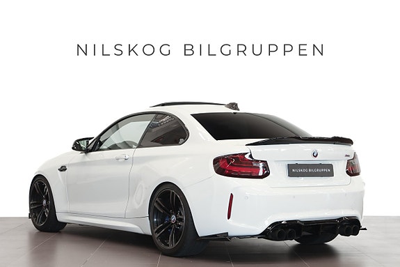 BMW M2 4 of 5